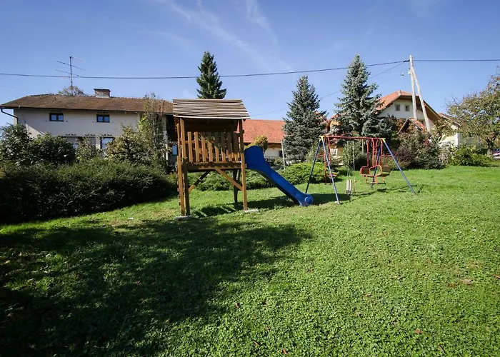 Moj Dom-toplak Casa de hóspedes