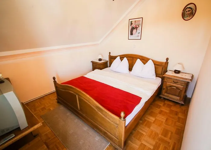 Casa de hóspedes Moj Dom-toplak